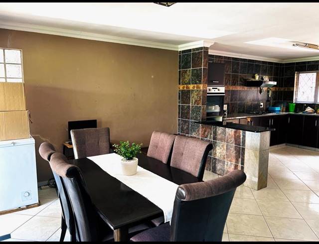 3 BEDROOM HOUSE FOR SALE IN BELLAIR